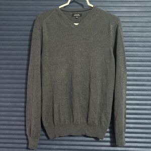 Gray Tahari Sweater Women’s Large